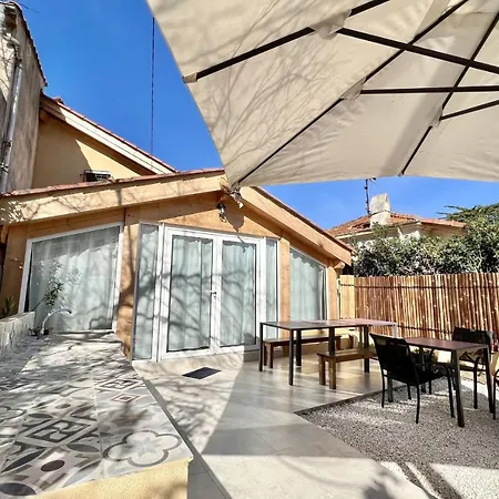 Leon's House In Saint Aygulf Casa de Férias